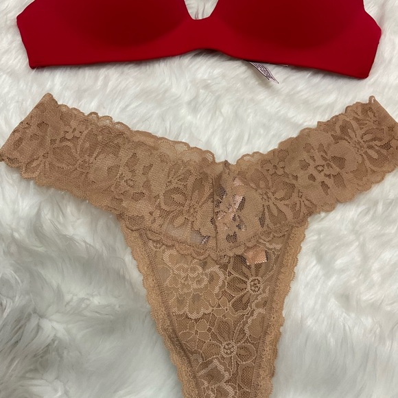 Victoria's Secret Red and Tan Bra Set Intimates - Picture 3 of 11